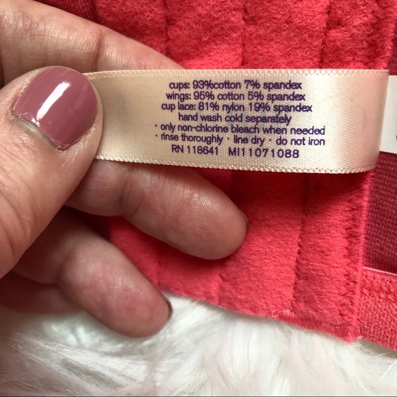 Cacique Bra 44DD With Nude Lace Overlay - Picture 5 of 7